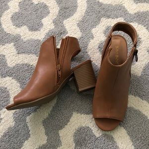 Tan Peep toe Booties